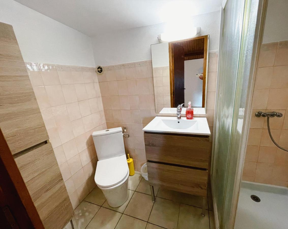 Gite Du Mas Champetre Saint-Privat-de-Champclos Экстерьер фото